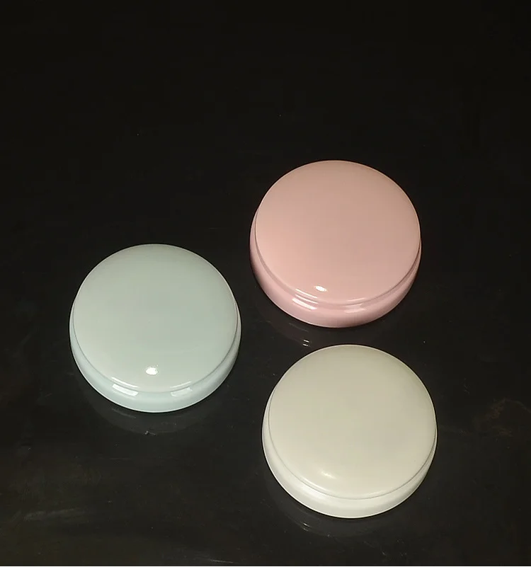 Flat ceramic foundation box cosmetic cream can Face cream can be divided into small porcelainMini portable ceramic tank jars