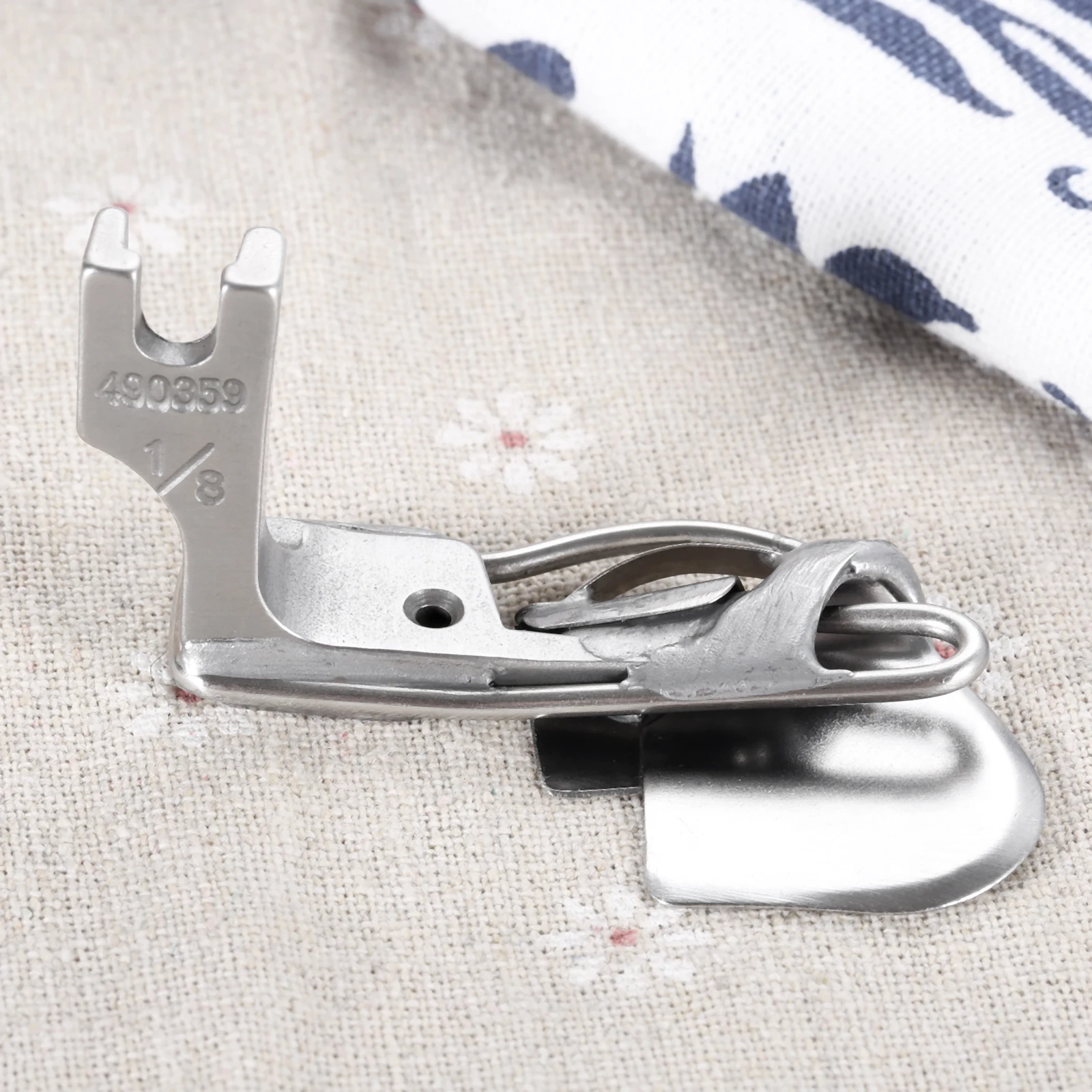 1Pc 1/16 1/8 Steel Industrial Single Needle Flatcar Sewing Machines Hemmer Presser Foot 3-fold Spring Type Hemming Crimping Foot
