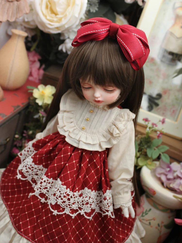 Red color BJD dress + hair clips doll clothes for 1/3 1/4 1/6  BJD SD DD 1/6 Blyth doll accessories Western style clothes