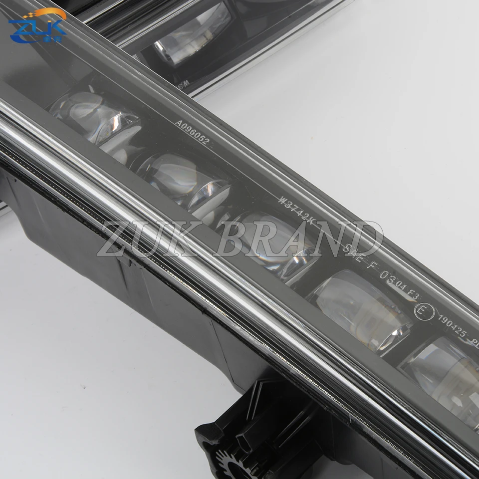 ZUK White Front Bumper LED Fog Light Reflector Foglight Foglamp For HONDA CRV CR-V 2017 2018 2019 2020 Daytime Running DRL Lamp view 6