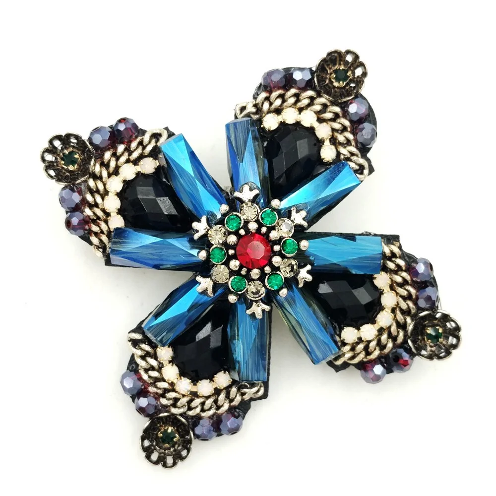 Retro Vintage Dark Blue Crystal Rhinestone Cross Style Flower Brooches Gold Tone Faceted Four Petal Flower Pins for Women Suit