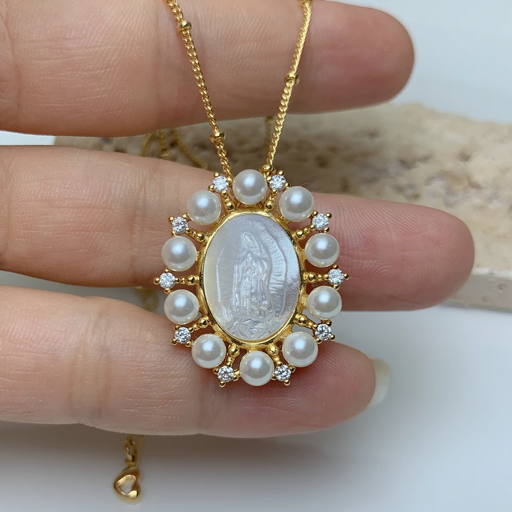 2021 New Oval Religion Holy Our Lady of Guadalupe Virgin Pendant Necklace Women Zircon MOP Pearl Shell Medal Jewelry For Gifts