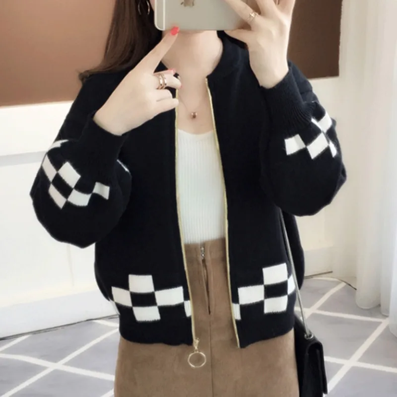 UHYTGF Spring Knit Sweaters Women Korean Loose Big Size Sweater Female Splice Zipper Short Tops Cardigan Autumn Sweater Coat 727