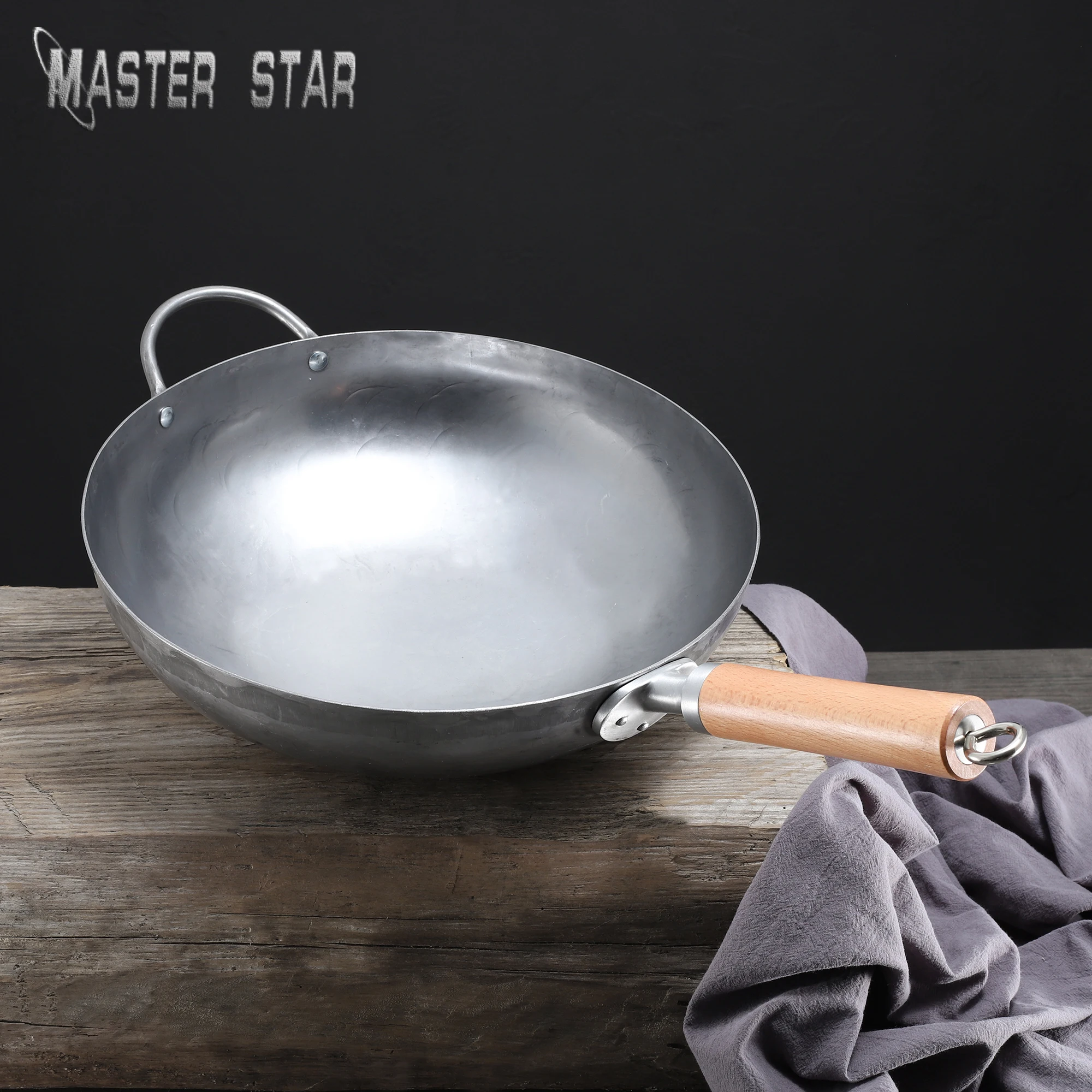 

Master Star Upgraded Version Chinese Iron Wok Wooden Handle With Ear Handmade Non-Coating Traditional Pot Gas Cooker Top Quality