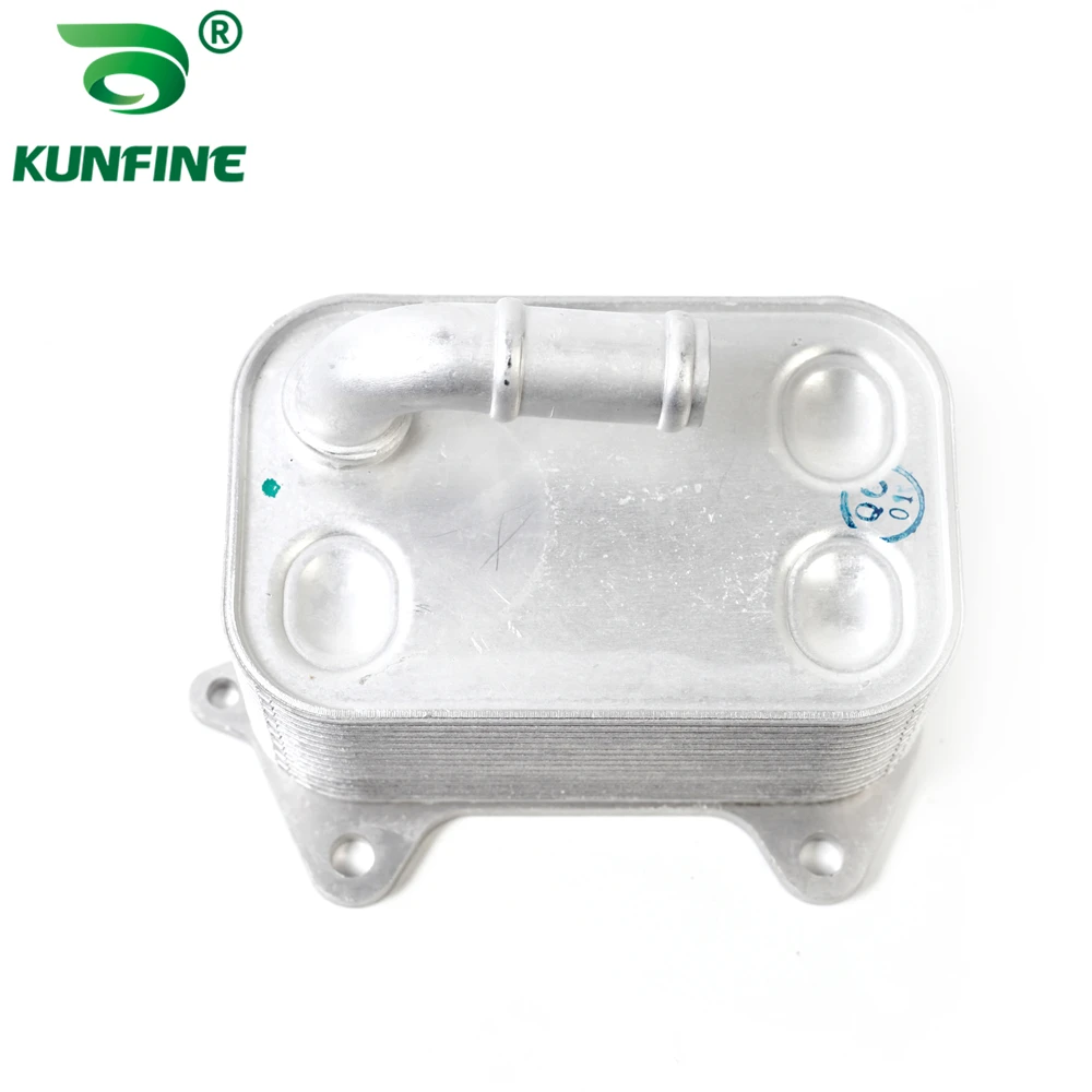 เครื่องยนต์หม้อน้ําน้ํามันและปะเก็นชิ้นส่วนรถยนต์สําหรับVW Audi OEM No.03L 117 021D 03L117021D 03L 117 021 D