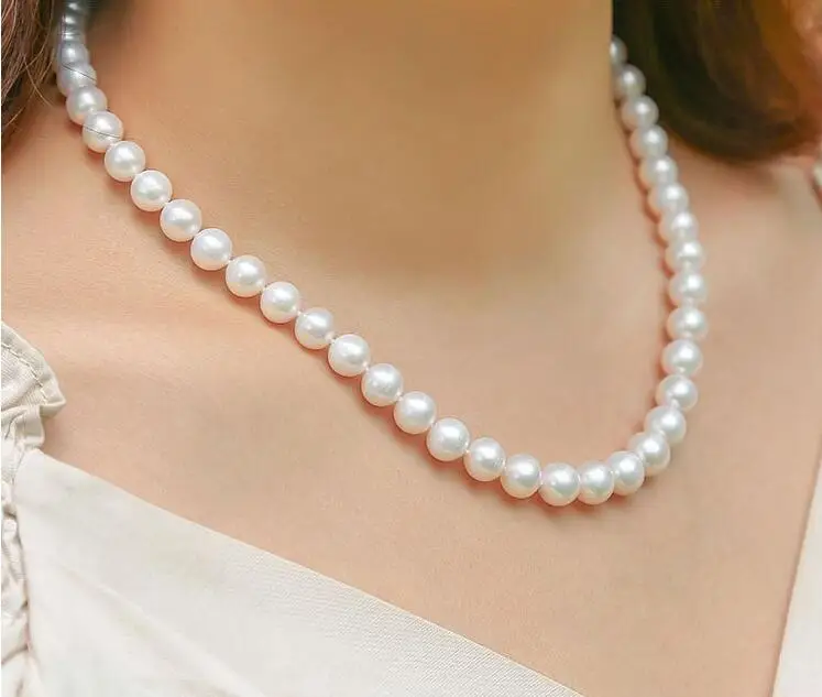 Rare fine 7-8mm White Unusual  Pearl Necklace disc Clasp 18 