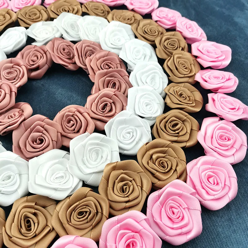 30 sztuk 40*40mm Mini wysokiej jakości satynowa rozeta dla domu wesele odzież dekoracja Scrapbooking DIY wstążka rzemiosło dostaw