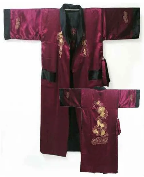 

Burgundy Reversible Two-face Chinese Men's Silk Satin Robe Kimono Embroidery Bath Gown Dragon S0003