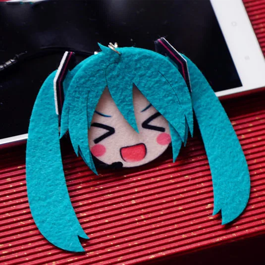 Hatsune Miku Anime Figure Brooches Q Version Vocaloid Anime Figures Brooch Periphery Collection Brooch Bag Accessories Gifts