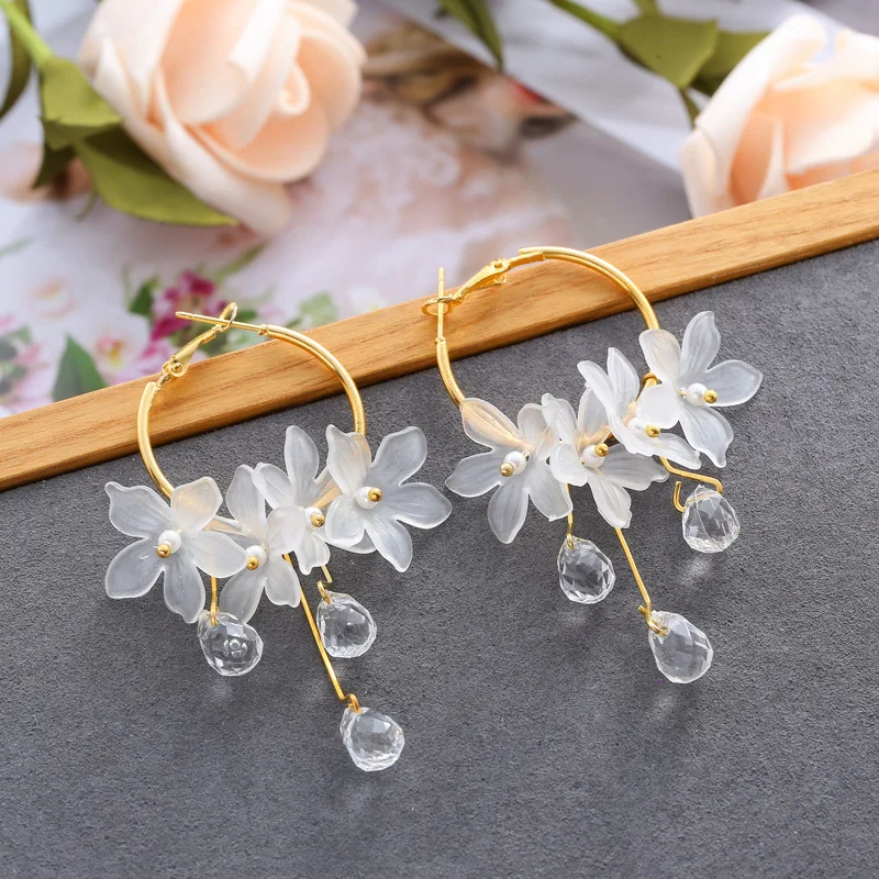 Fashionable acrylic water drop women crystal earrings Flower Rhinestone Tassel Earrings for women drops earrings Jewelry