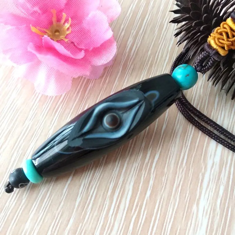 

Magical Tibetan Dzi Bead Amulet Eye Gemstone Pendant Hanging Churinga Excellent Evil Spirits Chalcedony