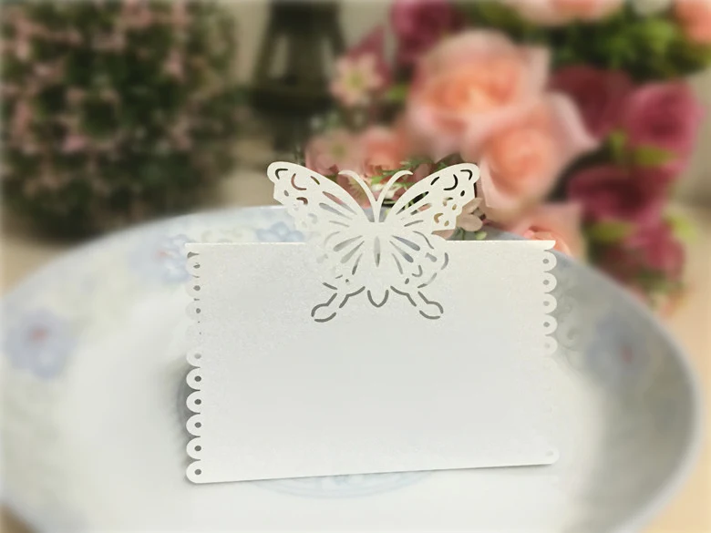 10X Place cards Escort card butterfly MR&MRS White Name Laser cut Seat cards Wedding Decoration Table Decor Party Supplies