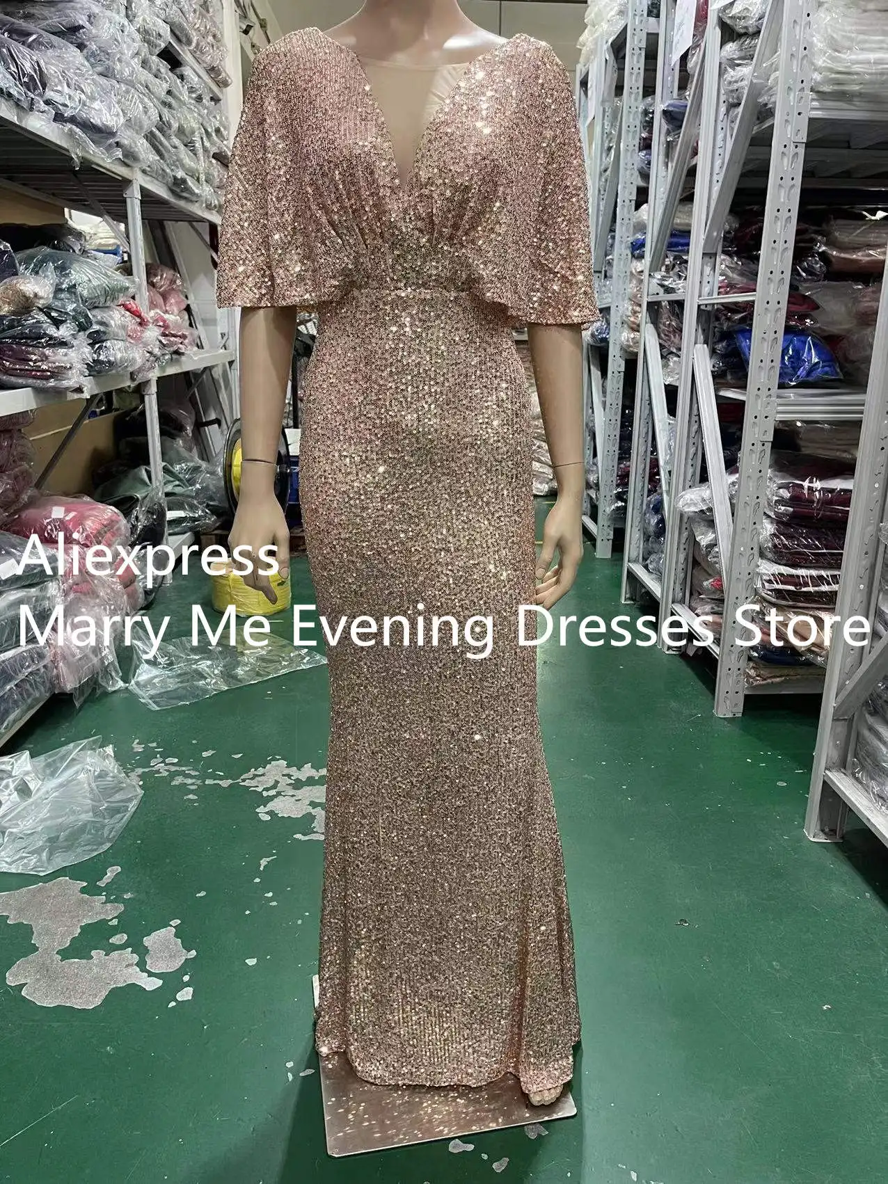 Gold Sequined Women Evening Dress Deep V Neck Sexy Robe De Soiree Flare Sleeve Backless Ladies Elegant Long Party Dress Vestidos