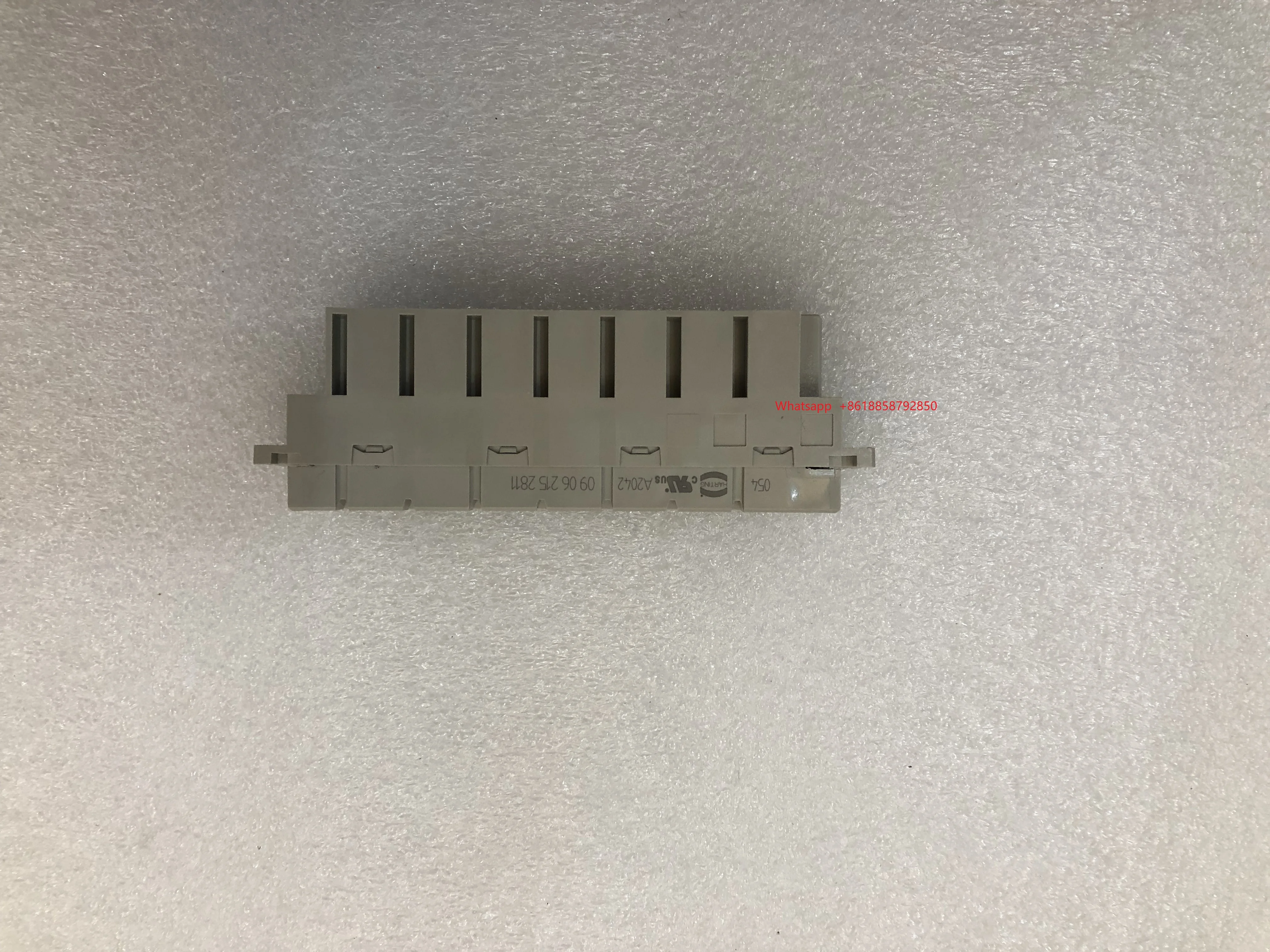 

Santoni Seamless Machine SM8-TOP2 Use Runner Connectors 136260