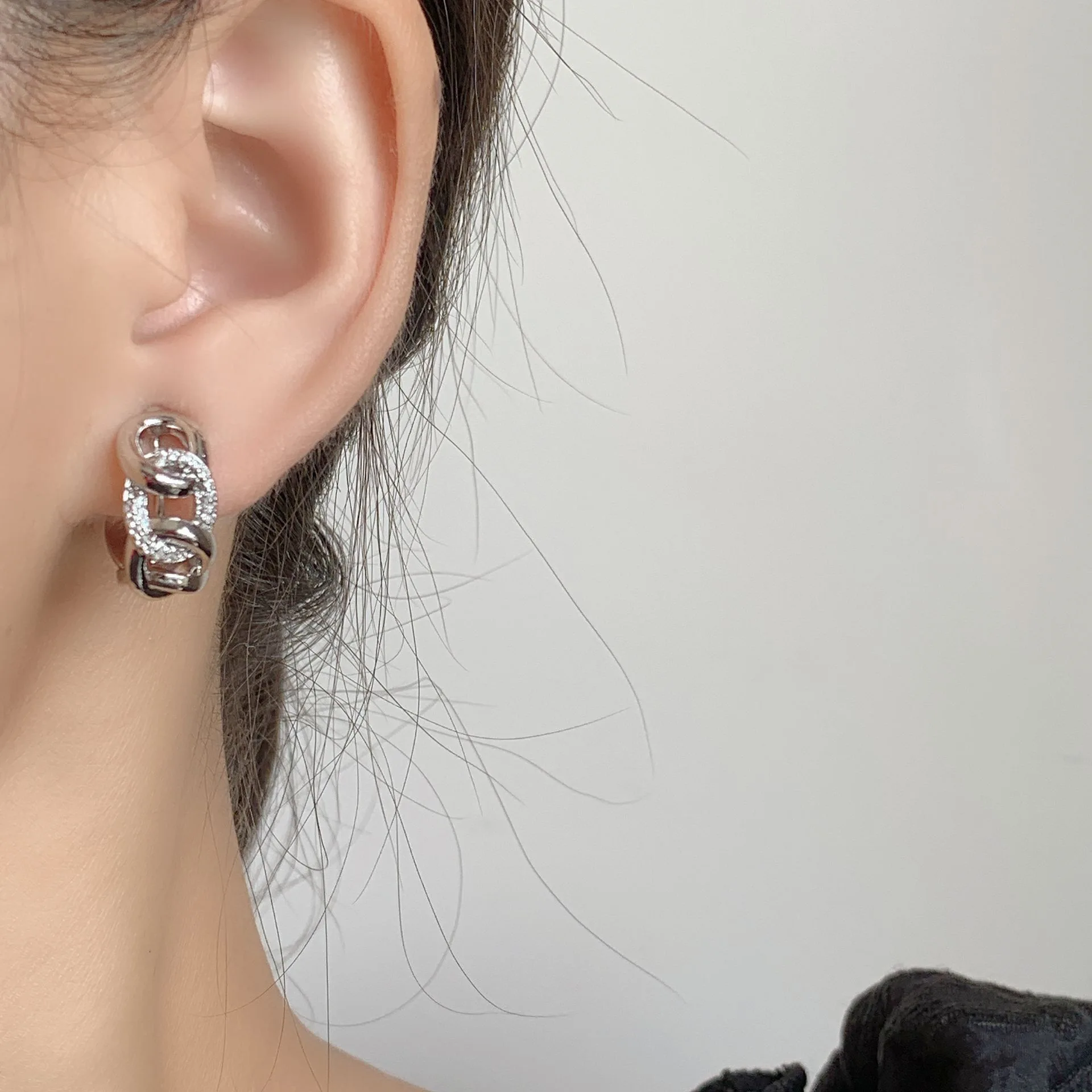 Fashion Simple Chain Mosquito Coil Ear Clip Without Pierced Ear Jewelry Hip Hop Wild Ear Studs Female