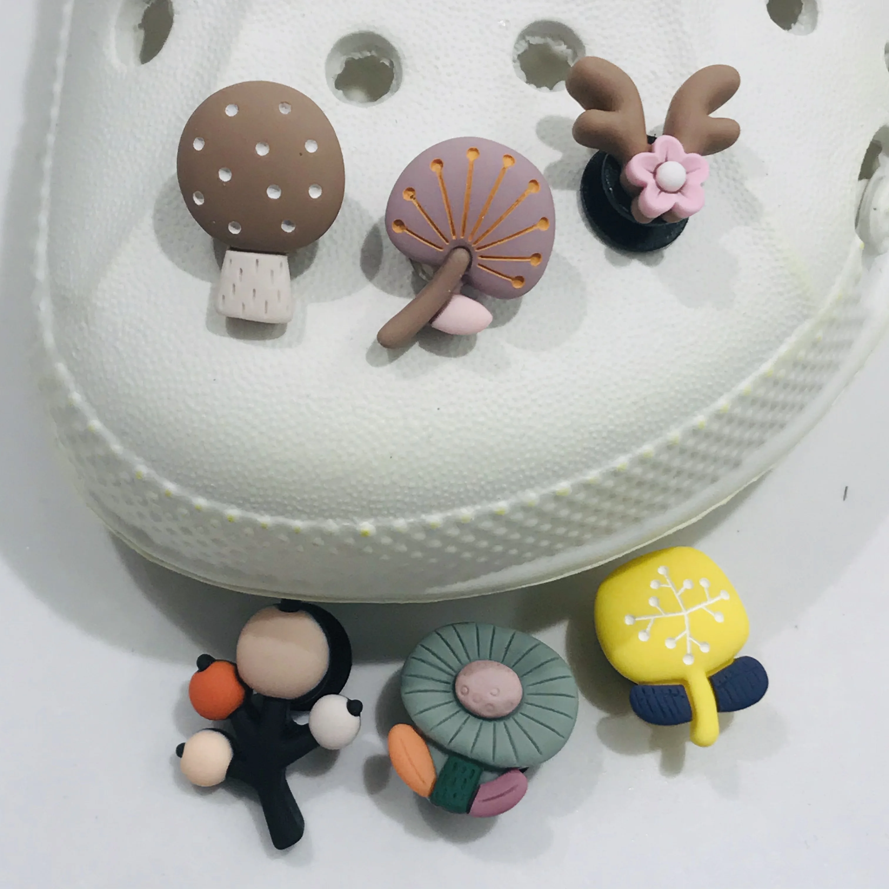 1Pcs Mushroom Tree Flowers Little Cute Shoe Accessories Shoe Buckle Charms Resin  Shoe Decoration Fit Kids Backpack 