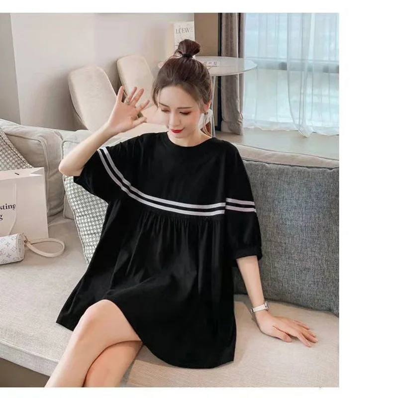 Loose Top Women\'s T-shirt Kpop Woman Clothes T-shirts Blouse Y2k Streetwear Korean Fashion Retro Oversized Blouses 2024 Summer