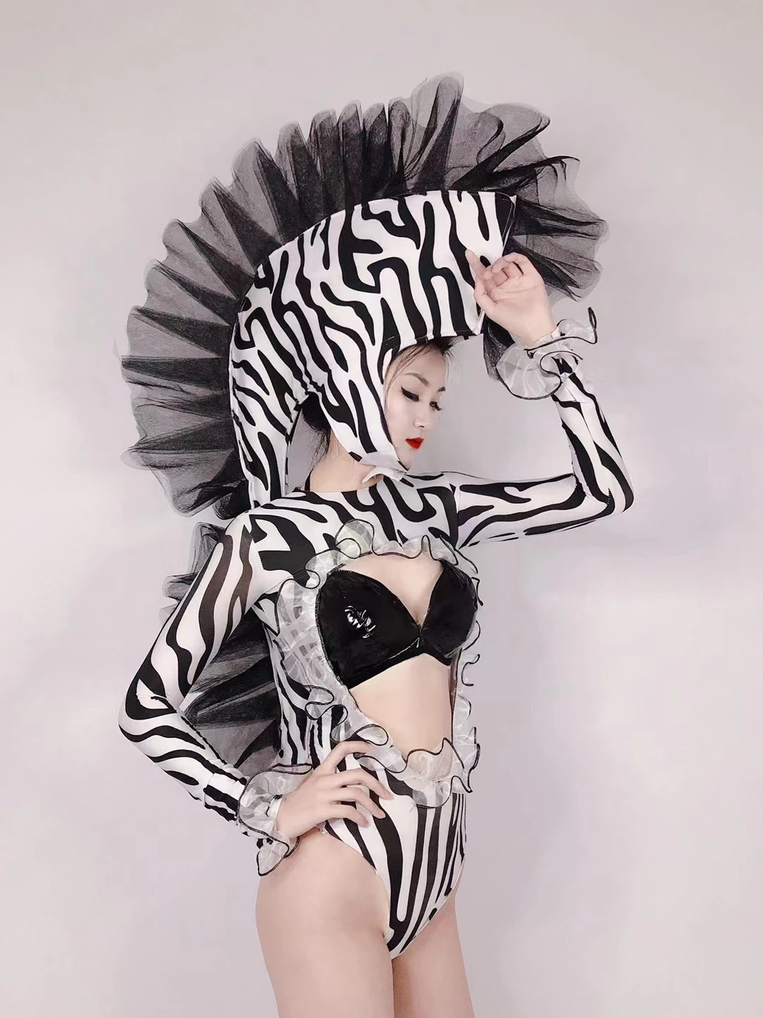 Zebra Role-Playing Cosplay Traje para Mulheres, Sexy Hollow Out, Couro Bikini Bodysuit, Roupa Headdress para Bar, Boate, Roupas Festival