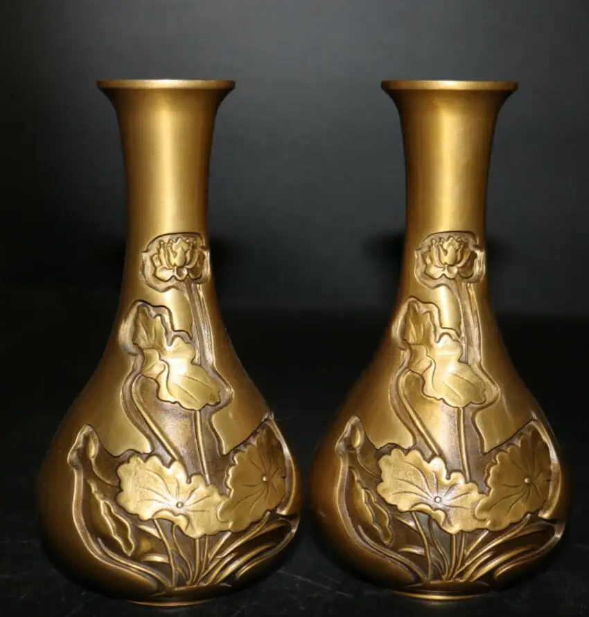 

China brass Lotus vase crafts statue A pair
