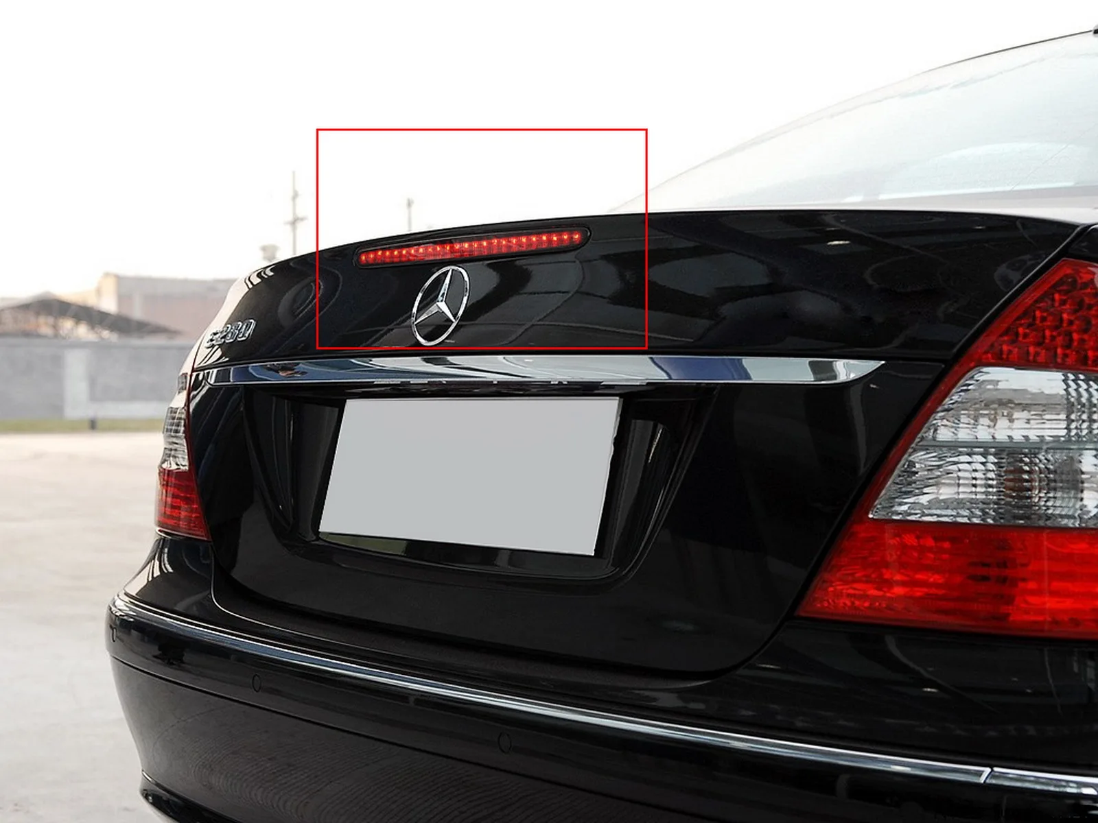 For Mercedes Benz W211 2002-2009 Black Lens LED Rear Boot Third High Level Brake Stop Light