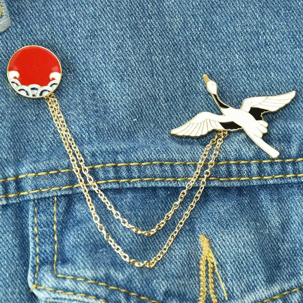 XEDZ موضة منطاد الحيوانات الطائر رافعة اثنين البتلة سلسلة المينا بروش العظام النخيل زهرة المعكرونة أرنب رائد الفضاء شارة مجوهرات fr