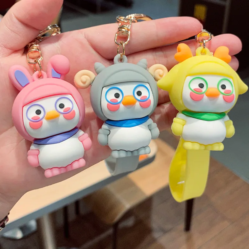 PVC Cartoon Pilot Duck Keychain Yellow Pink Gray Brown Hat Car Key Ring Schoolbag Pendant Soft Rubber Doll Gift Supply