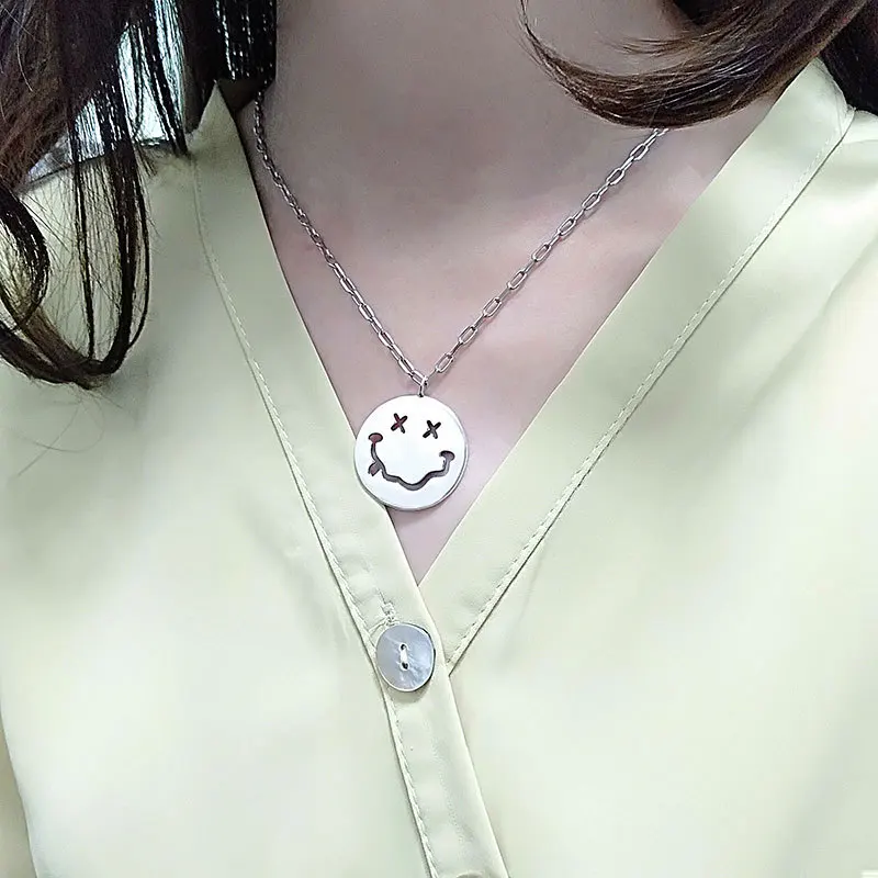 

LIVVY Silver Color Funny Smile Face Necklace Simple Hip-Hop For Men And Women Party Birthday Jewelry Gifts