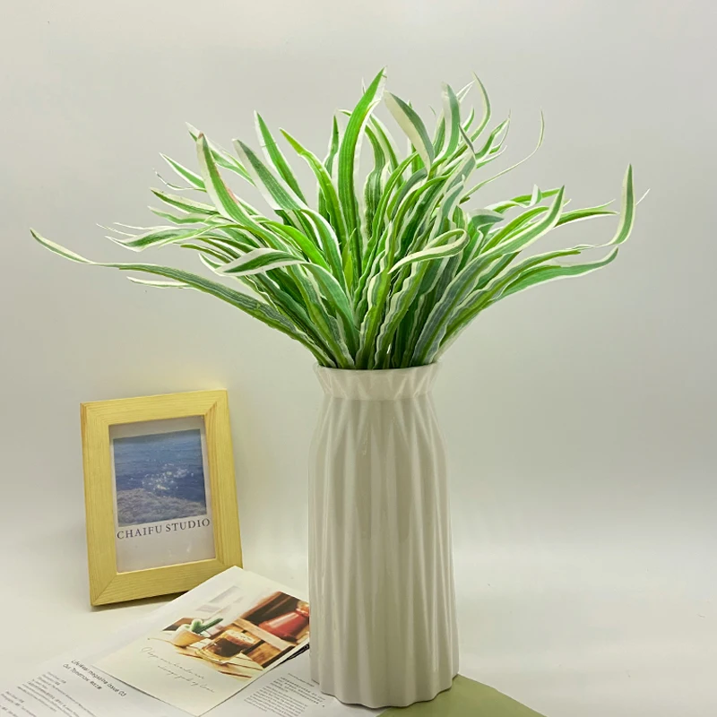 Artificial Green Chlorophytum, Leaf Grass, Potted Family Garden Decoration