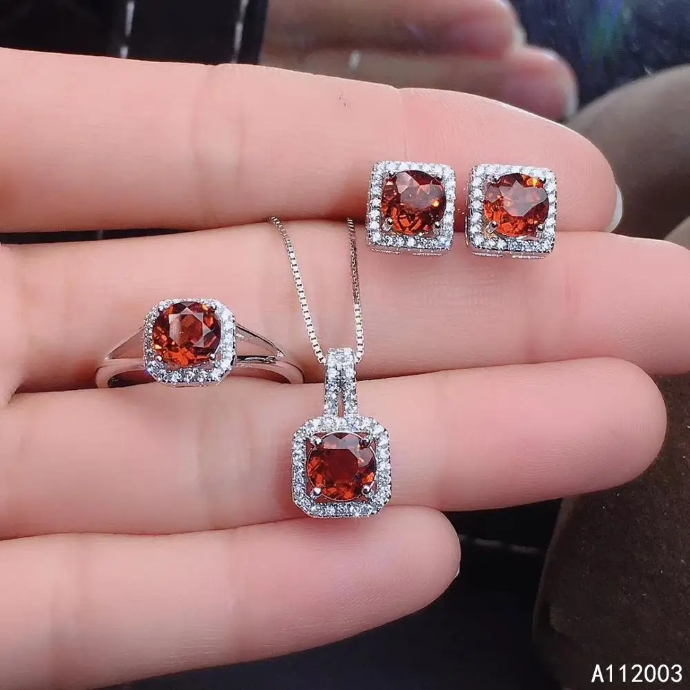 

KJJEAXCMY Fine Jewelry 925 sterling silver inlaid natural garnet female ring pendant earring set lovely supports test