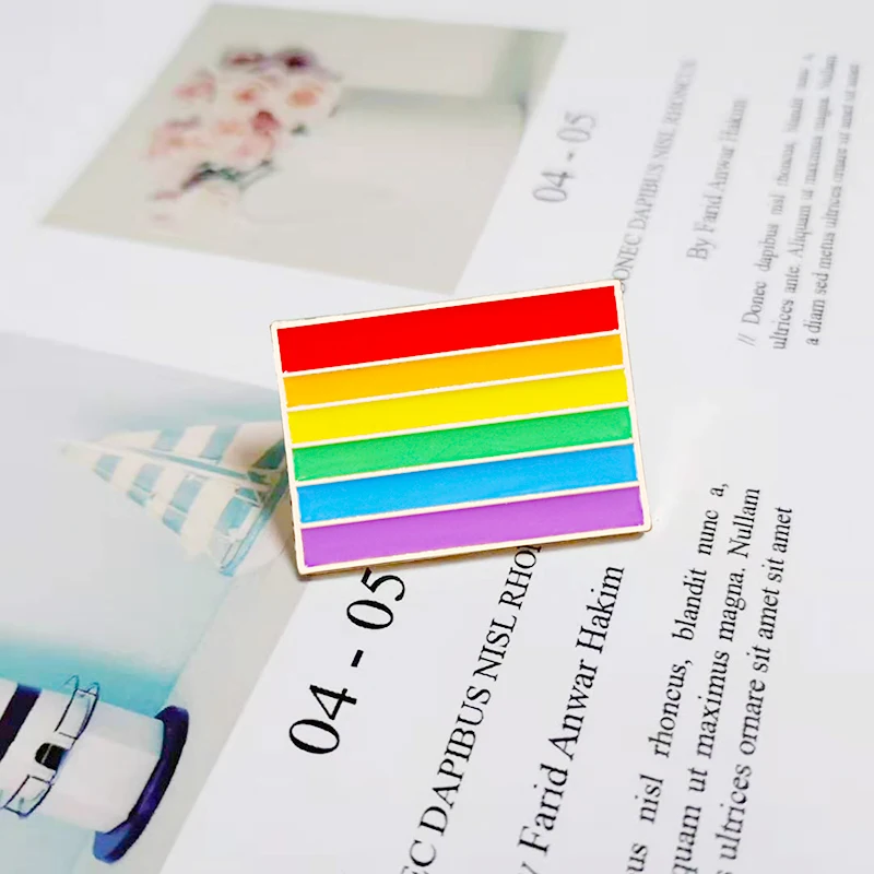 بروش بعلم ملون ، تصميم إبداعي للمثليين ، شعار قوس قزح ، دبابيس مينا ، كارتون معدني ، دبوس طية صدر السترة ، شارة فخر للمثليين ، هدية للعشاق