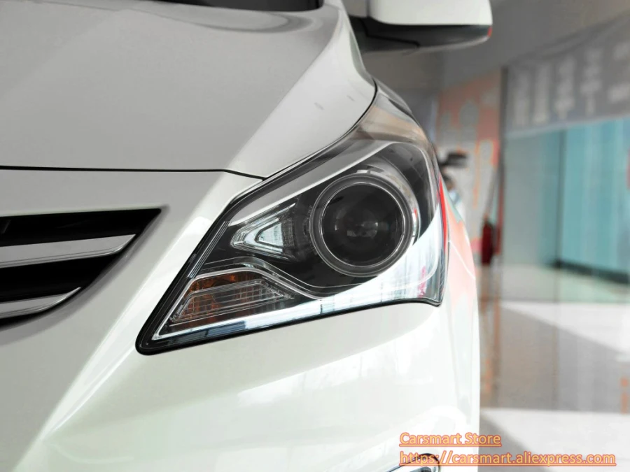 

Taochis Retrofit adapter frame Head light for Hyundai Verna High Configuration 2016-2017 with side lamp Projector lens retorfit