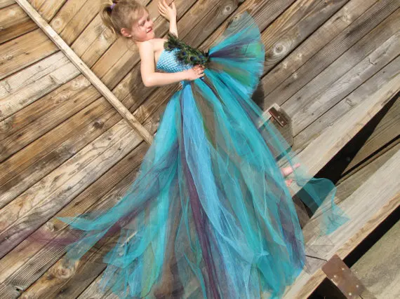 Girls Peacock Feather Trailing Tutu Dress Kids Crochet Flower Tulle Dress Ball Gown Children Evening Party Banquet Costume Dress