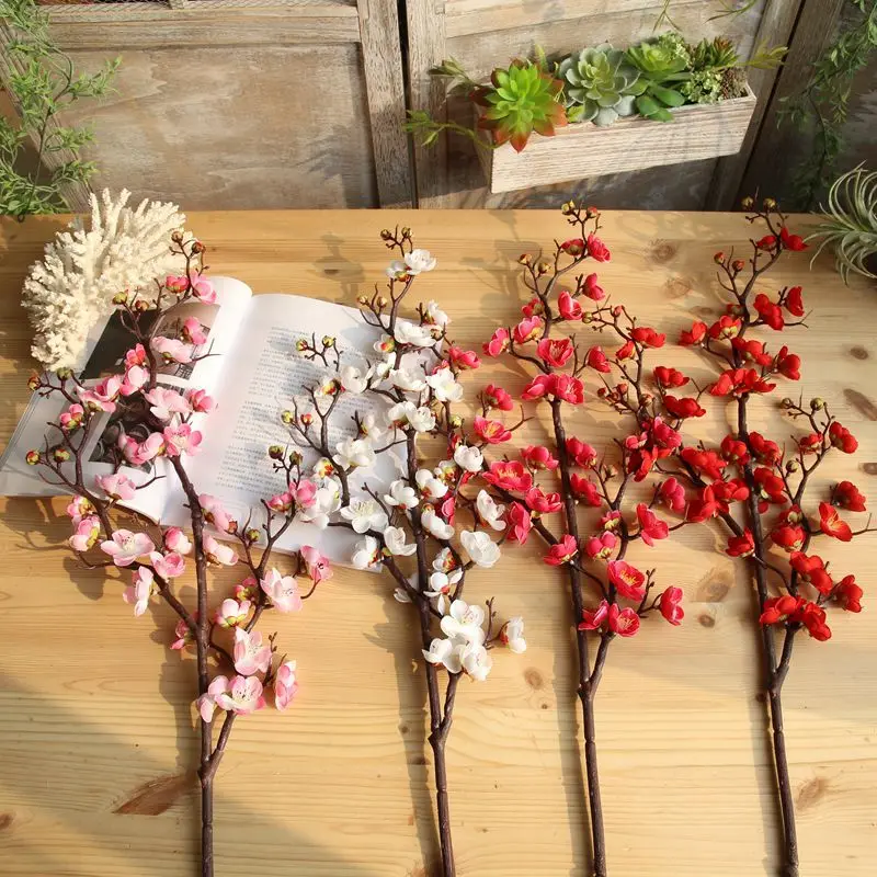 Artificial plum blossom branches, artificial artificial flowers, flower stems, cherry blossoms, home dining tables, wedding part