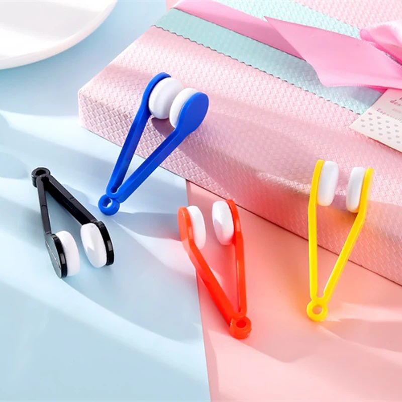 Practical Multicolor Portable Mini Eyeglass Cleaner for Shift Clear Fine Fiber Glasses Wipe Sunglasses Cleaning Tool