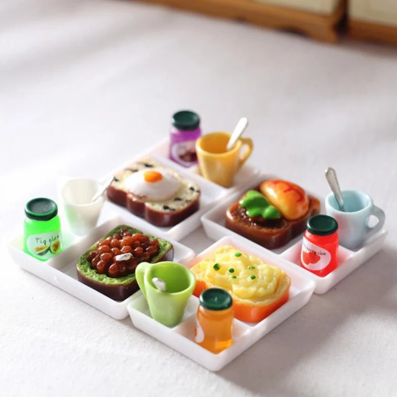 New 5pcs/set Dollhouse MIniature Toast Bread Jam Dinner Plate Cup Spoon For Doll House Kids Pretend Play Kitchen Accessoreis