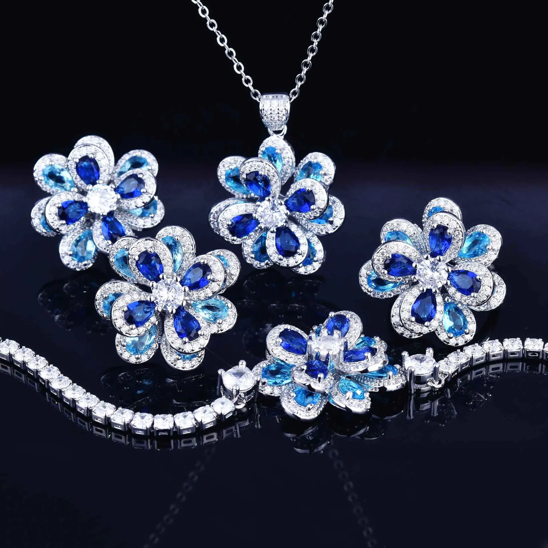 Hot Sale New Elegant Flower Jewelry  Color Shiny Zircon Charm Pendant Necklace Earring Ring Jewelry Set Trend 2022 New