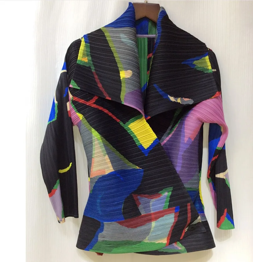 

HOT SELLING MIiyake Fashion fold long sleeve print coat single button turndown collar coat IN STOCK