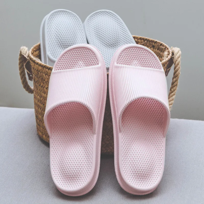 UTUNE Non-slip Massage Slippers Women EVA Indoor Slippers Light Women House Bath Shoes Man Waterproof Sandals Slides Bathroom