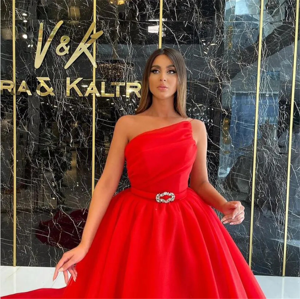 Eeqasn-vestido rojo de tul de un hombro para baile de graduación, Vestidos de fiesta de noche de línea A con cinturón de cristal, vestido Formal para mujer