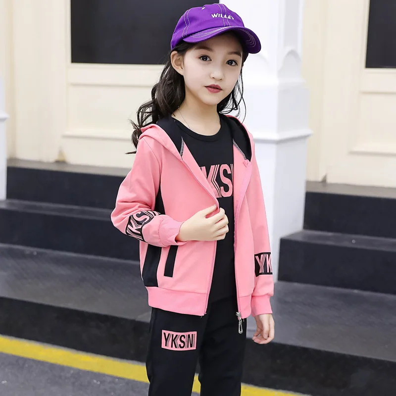 Tuta sportiva per ragazze 3 pz/set abbigliamento per bambini felpa con cappuccio in cotone + t-shirt + pantaloni tuta per bambini per ragazze 5 6 7