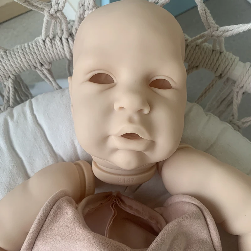 DIY KIT 26inch Reborn Doll Kit Margot limited Edition Lifesize Toddler Kit Unifished Doll Parts (Body cloth + limbs + head)