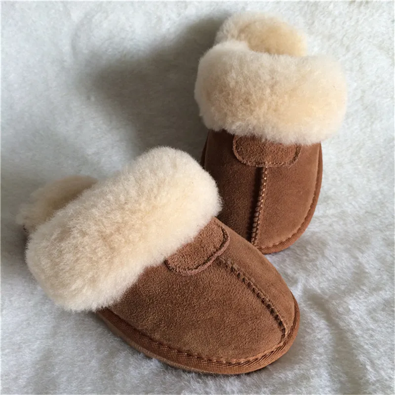 Boys Girls 2022 Natural Sheepskin Fur Slippers Child Winter Slippers Childern Warm Indoor Slippers Soft Wool Home Slippers