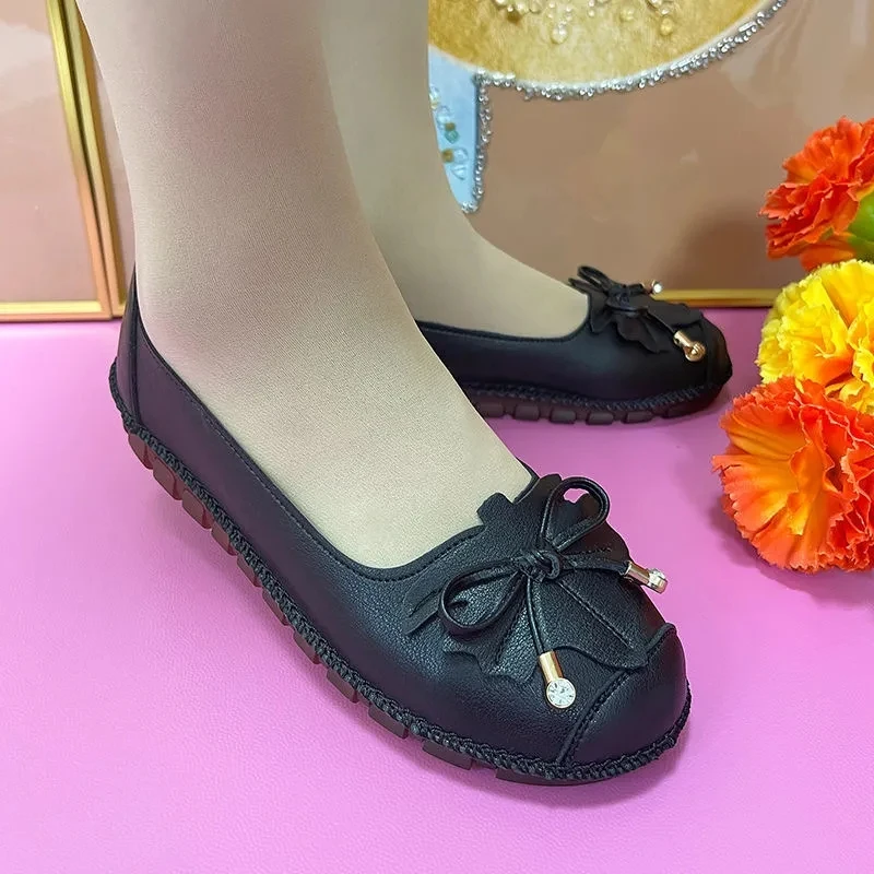 Leather Loafers Women Flats Ballet Shoes Comfy Ladies Casual Shoes Breathable Flats Woman Rhinestone Moccasins Spring Autumn