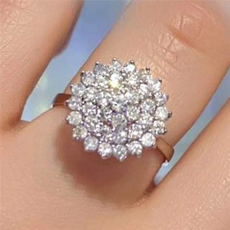 Huitan – bague à fleurs pour femmes, Design novateur, zircone cubique brillante, proposition de luxe, bagues de fiançailles, cadeau fantaisie, bijoux à la mode