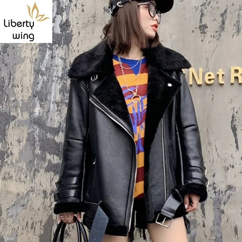 

Luxury Shearling Real Fur Winter Coat Female Brand Sheepskin Biker Jacket Streetwear Black Thick Warm Zipper Outerwear Women
