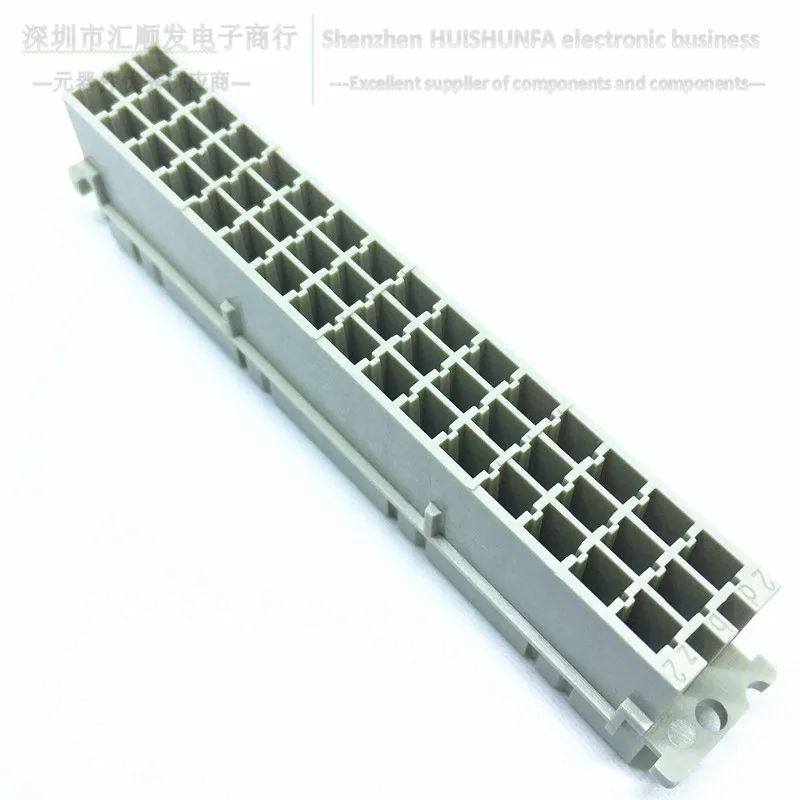 09062483201 HARTING HARTING DIN 41612 Connectors