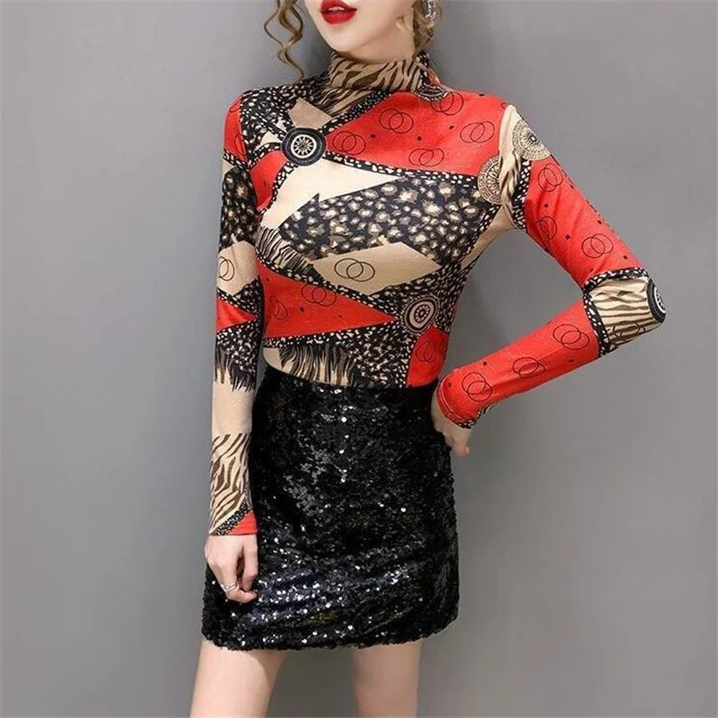 

Футболка женская стрейчевая с винтажным принтом, Облегающая рубашка с полувысоким воротником, топ на осень-зиму