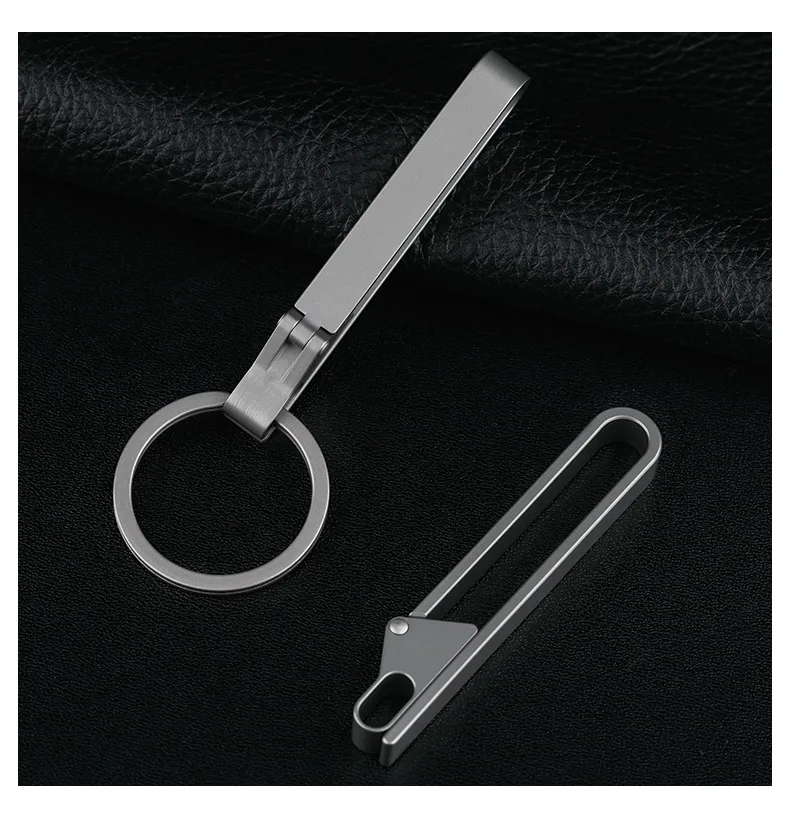 High Quality Titanium Alloy Keychain Men's Super Light Belt Waist Hanging CAR Key Chain Keyring Easy To Use Pendant Belt Buckle