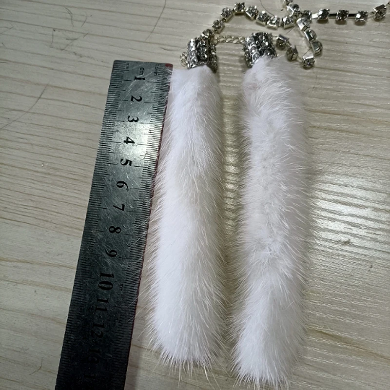 Wholesale Fashion Car Crystal Diamante Pendant Mink Fur Rearview Mirror Hanging Fox Plush Ornaments Charm Auto Interior Decorate