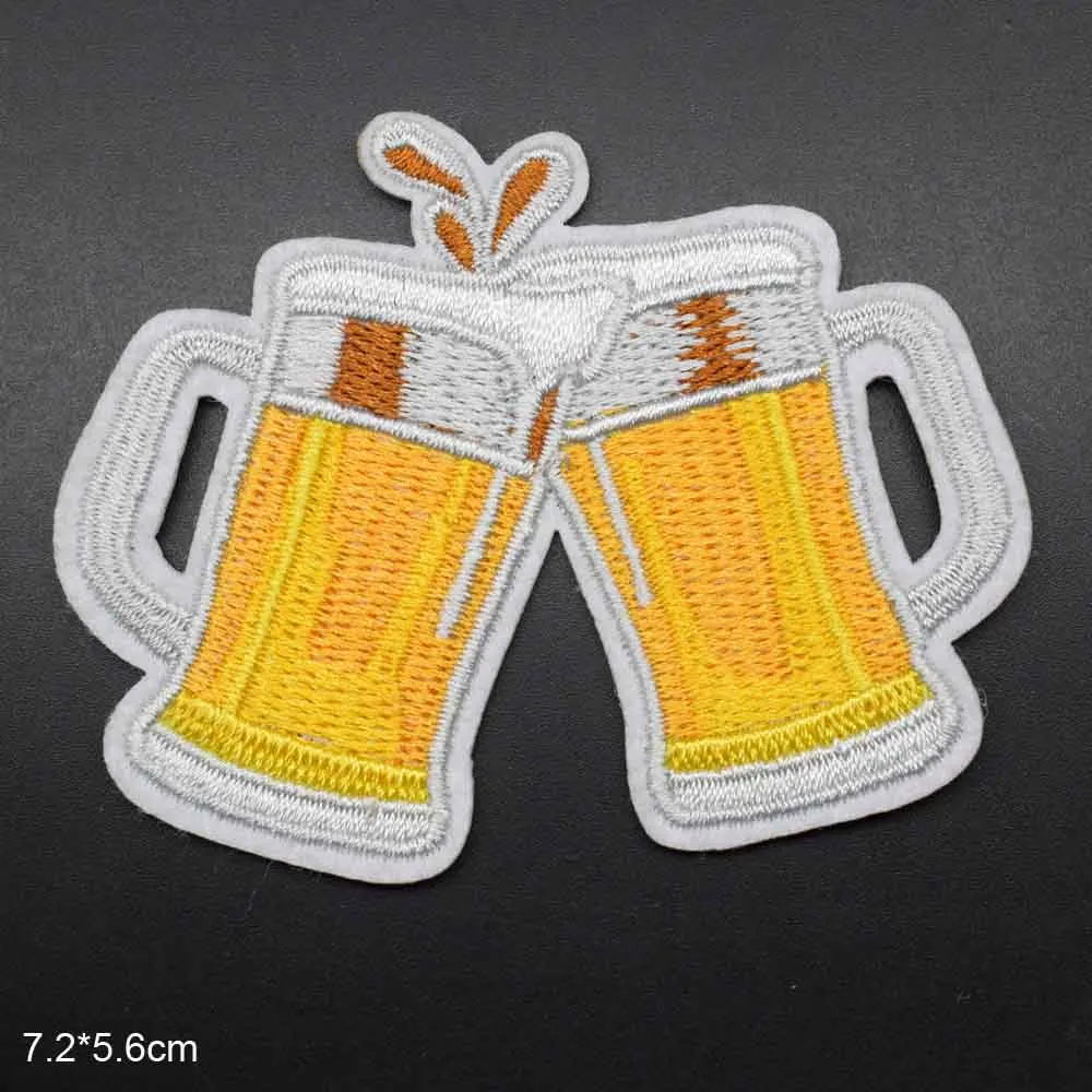 Taza amarilla de cerveza, parches bordados para ropa, pegatinas para ropa, venta al por mayor